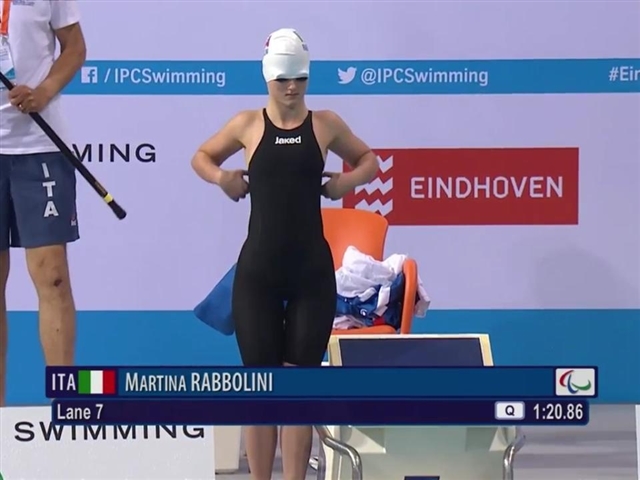 Martina prima della partenza della finale 100 stile